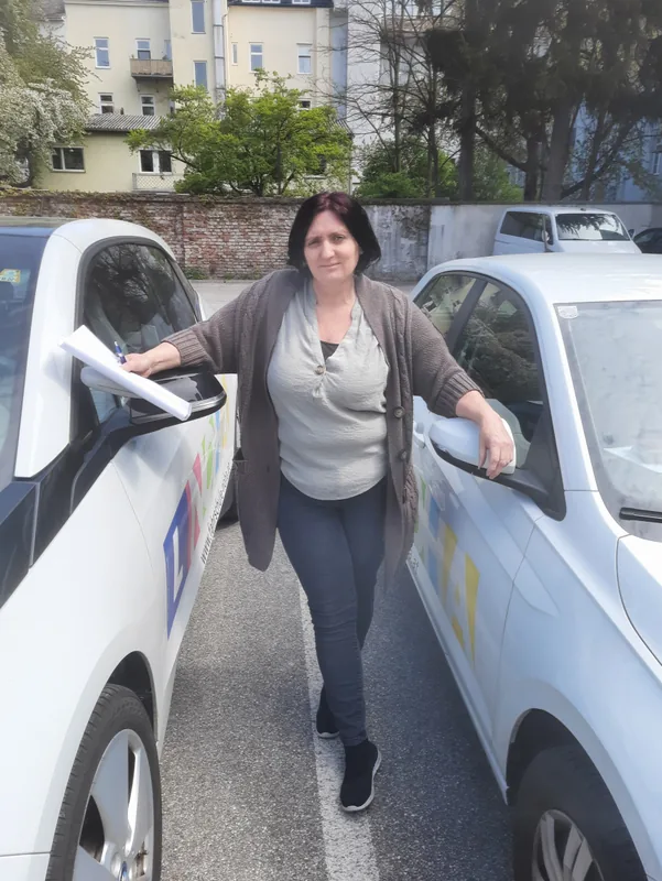 Gabi – Fahrlehrer:in bei der Fahrschule NOHA